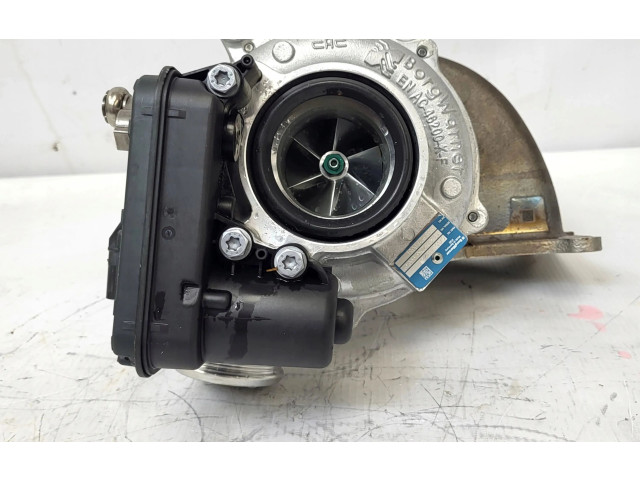 Турбина Нагнетатель Maserati Levante 670053882