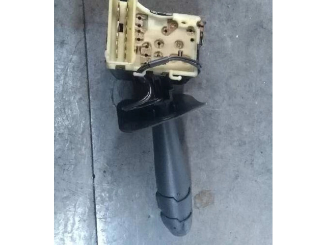 Ручка стеклоочистителей Renault Scenic RX