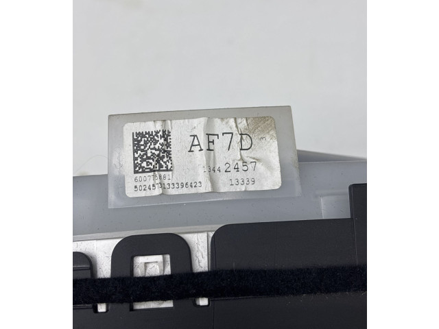 Přístrojová deska Opel Zafira C 2014 13442457