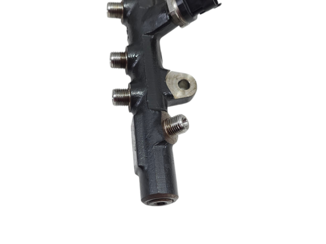 Vstřikovací lišta 175215346R, 175215346R Renault Captur