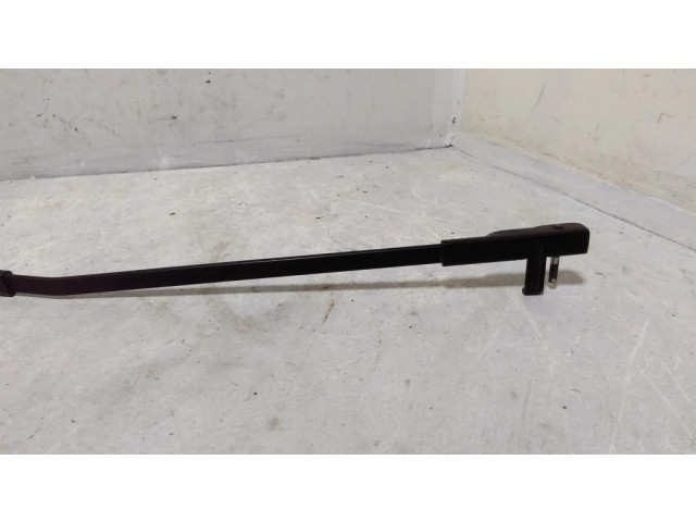 Ножка стеклоочистителей лобового стекла