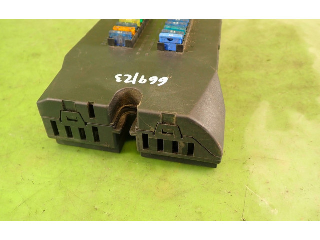 Pojistková skříňka Mercedes-Benz W168 2001