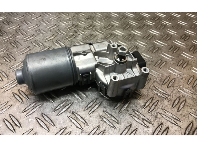 Моторчик дворников 67633405    BMW X3 E83