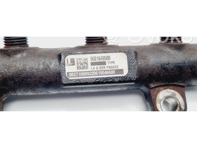 Топливная рампа 9681649580 Ford Galaxy