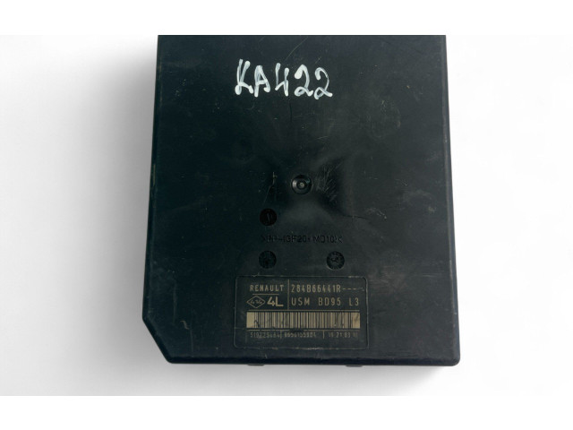 Pojistková skříňka 284B66441R Renault Megane III 2012