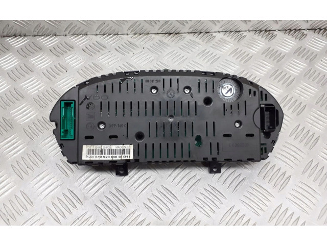 Панель приборов 6Y0920880B Skoda Fabia Mk1 (6Y)