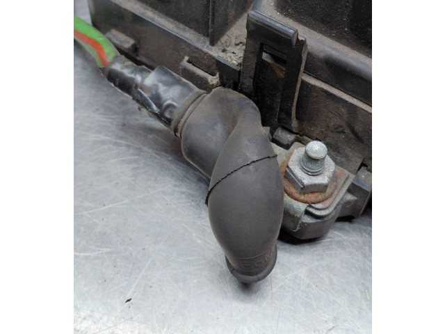 Pojistková skříňka Ford S-MAX 2015