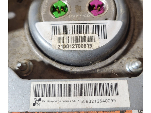 Подушка безопасности водителя 8626845, 210012700819   Volvo V70