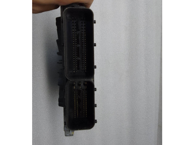 Блок управления двигателя P31303388, 0281015286   Volvo V70