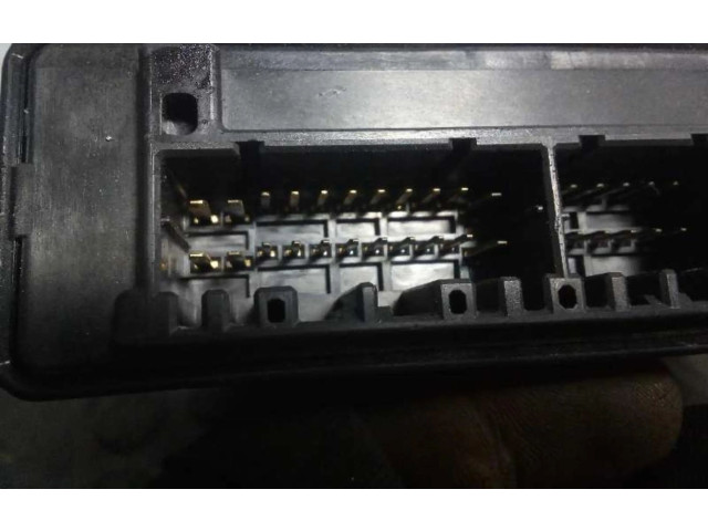 Блок управления коробкой передач MD358135, MD358135 Mitsubishi Galant