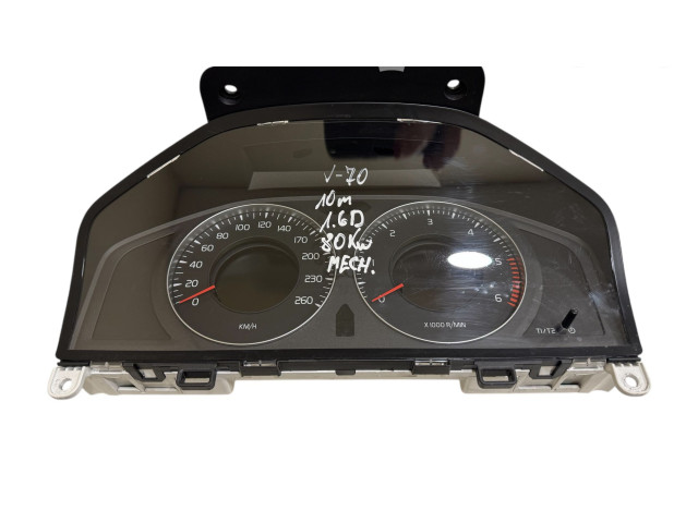 Панель приборов 31270899AA, 36002598   Volvo V70       