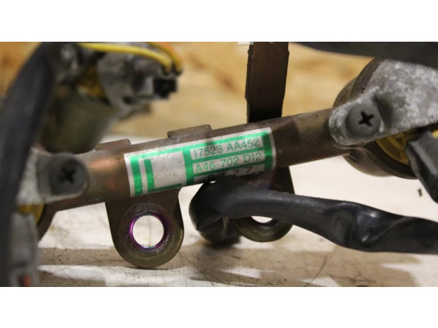 Форсунка 17522AA572, 17523AA452    Subaru Forester SF   