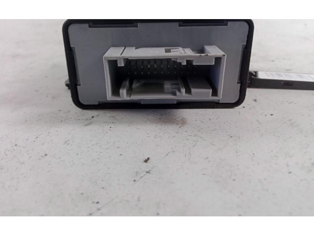 Блок управления 8X0907357E Audi Q3 8U