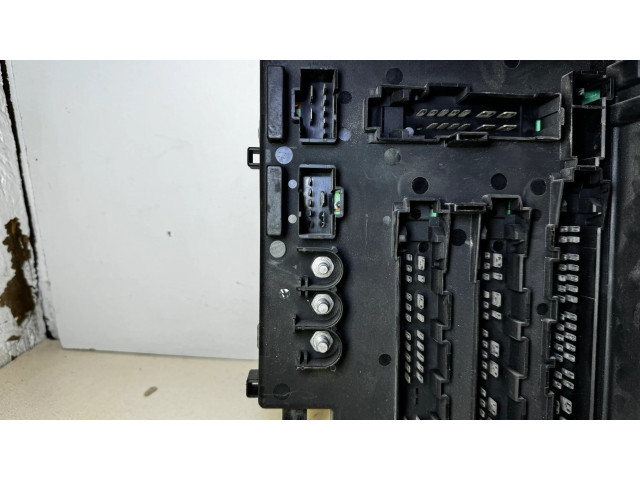 Pojistková skříňka 91AG14A073BC, 91AG14A073 Ford Orion 1991