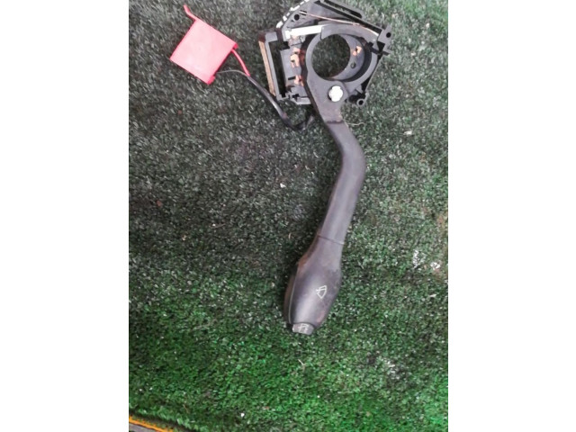 Включатель скорости стеклоочистителей    Seat Ibiza II (6k)