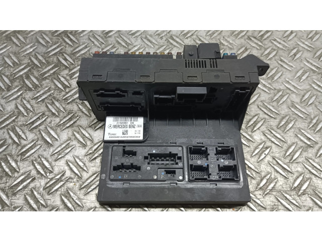 Pojistková skříňka 2115453801 Mercedes-Benz E W211 2005