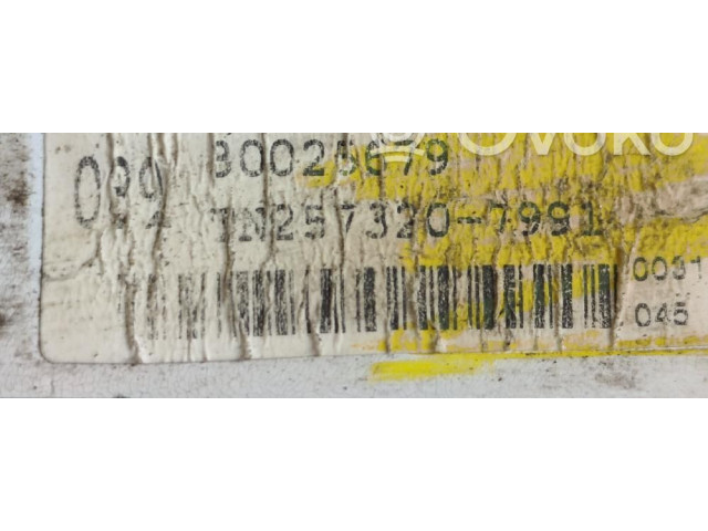 Přístrojová deska Suzuki Grand Vitara I 2004 TN257320