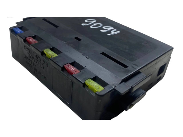 Блок комфорта 8921153020 Lexus IS 220D-250-350