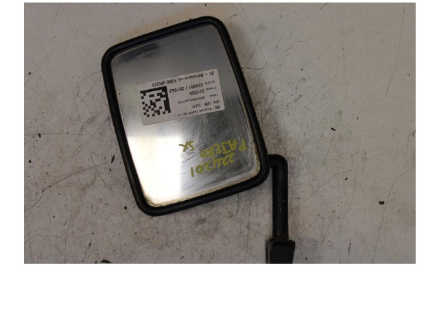 Zpětné zrcátko Mitsubishi Pajero 1987