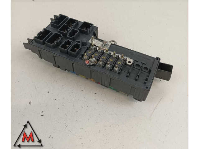 Блок предохранителей 518828017 Volvo V70