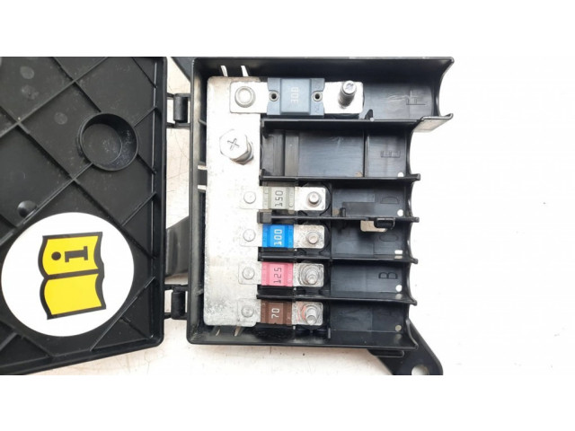 Блок предохранителей 4KE937548 Audi e-tron