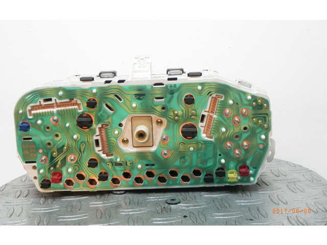 Панель приборов 8301097497   Daihatsu Sirion       