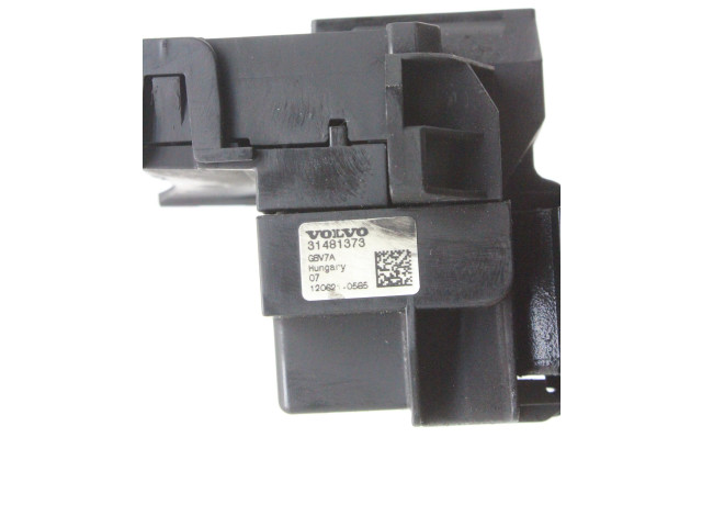 Ручка стеклоочистителей 31481373   Volvo XC40