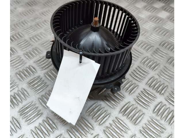 Вентилятор печки    4M1820021C, C24245109   Audi Q8