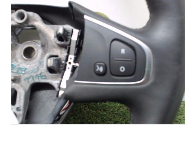 Руль Renault Clio III  2005 - 2012 года 484000110R, 484000110R      