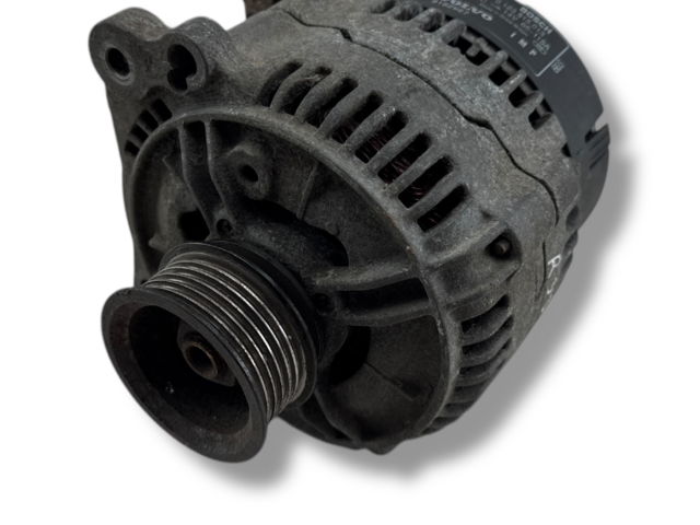 Генератор 9162927   Volvo S70  V70  V70 XC      