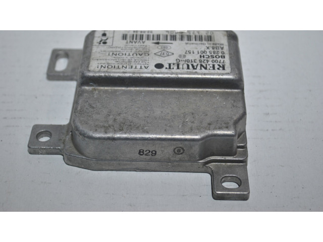 Блок подушек безопасности 7700428310G   Renault Clio III