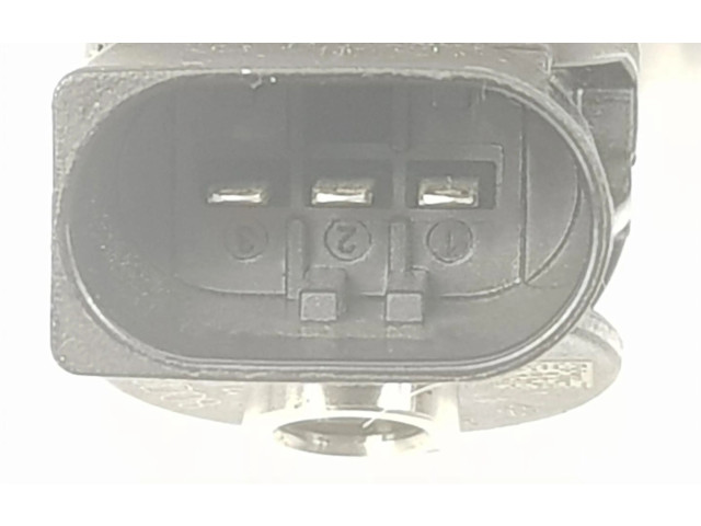 Vstřikovač 13538514146, 1212CD BMW 2 Active Tourer U06 pro naftový / Электричество motor