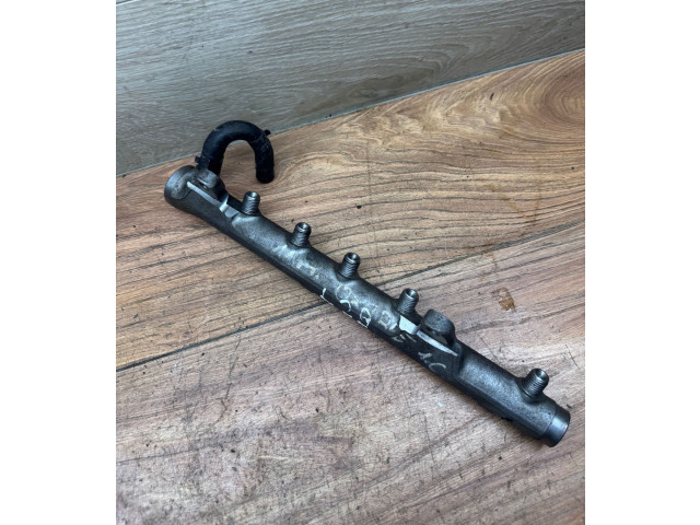 Топливная рампа R03L125A Volkswagen Golf VI