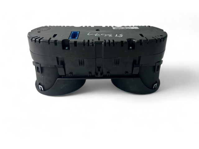 Панель приборов 5L0920840F   Skoda Yeti (5L)       