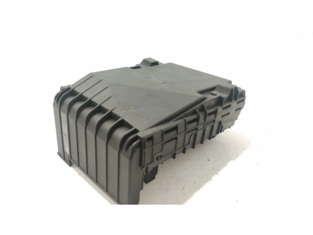 Pojistková skříňka 1K0937125A, 01718130 Audi A3 S3 8P 2006