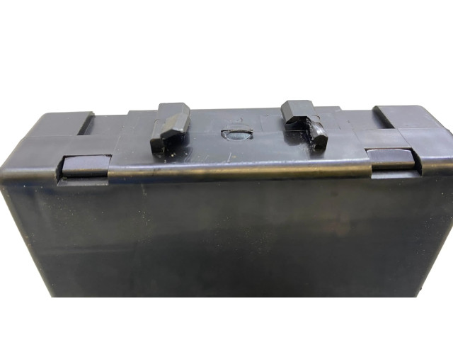 Блок управления 8638A033, W001T79474 Mitsubishi Pajero