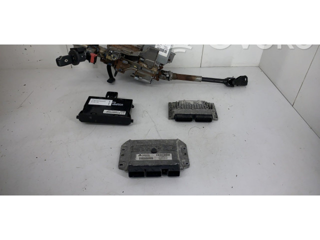 Комплект блоков управления 8200504593   Renault Clio III