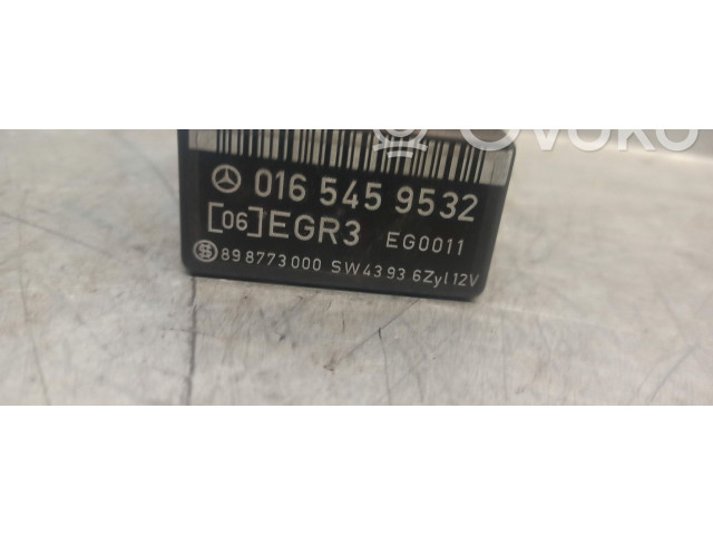 Pojistková skříňka 0165459532, 889773000 Mercedes-Benz E W124 1995