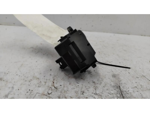 Ручка стеклоочистителей 61318363669 BMW X3 E83