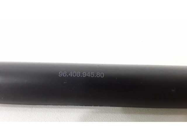 Задний амортизатор