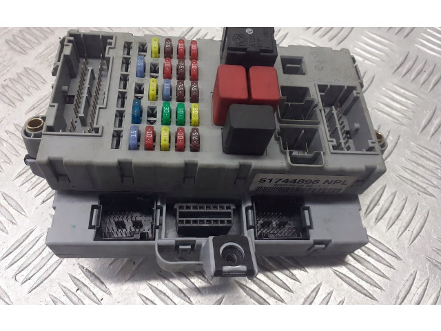   Pojistková skříňka 51744896NPL   Fiat Punto (188) 2005