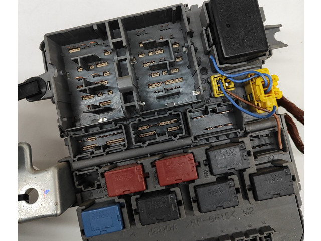 Блок предохранителей 38200SEFE43 Honda Accord