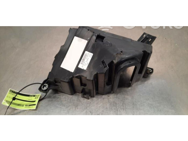 Комплект вентиляторов 31398000   Volvo V60