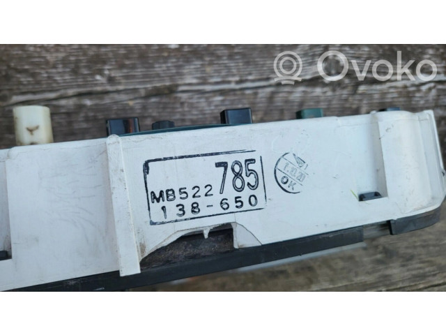 Přístrojová deska  Mitsubishi Colt 1990 MB522785  