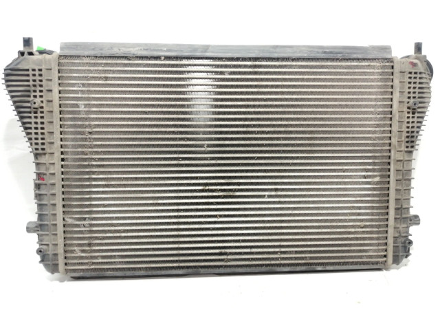 Интеркулер  1K0145803E   Skoda Octavia Mk2 (1Z) 