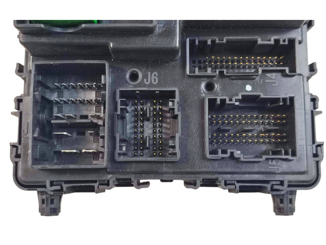 Pojistková skříňka Řídící jednotka BSM HU5T15604, HU5T15604BAK   Ford Edge II 2018