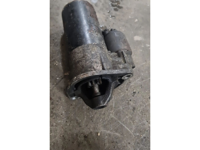 Стартер    Volvo V70      