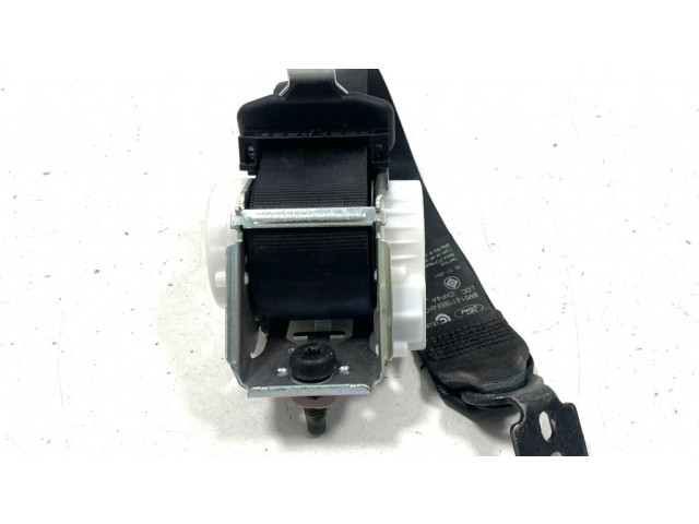 Задний ремень безопасности