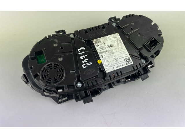 Панель приборов 654920940C   Skoda Kamiq       