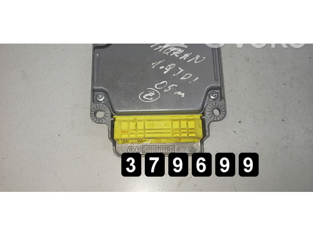 Блок управления двигателя 1t0909605c Volkswagen Touran I